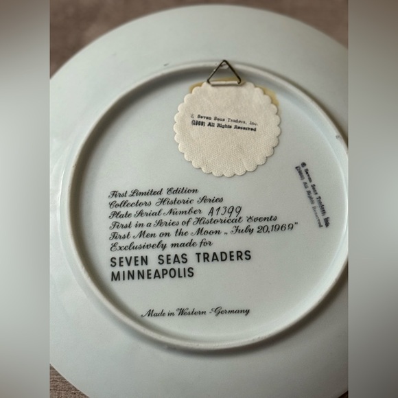 SEVEN SEAS TRADERS INC APOLLO MOON PLATE JULY 20 HISTORY 1969 1ST EDITION - Picture 5 of 16